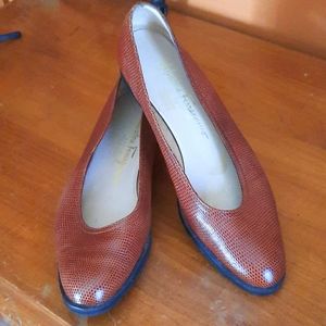 Salvatore Ferragamo Lug bottom Flats